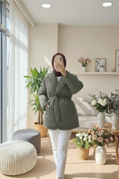 Düz kuşaklı şişme mont Haki