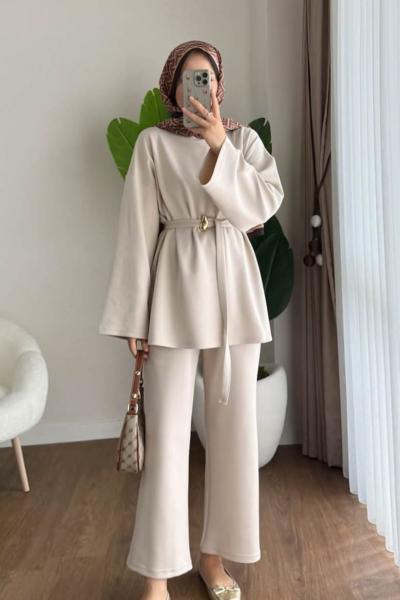 Holly scuba takım Krem