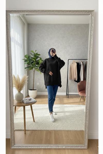 Parmak Geçirmeli Sweatshirt Siyah