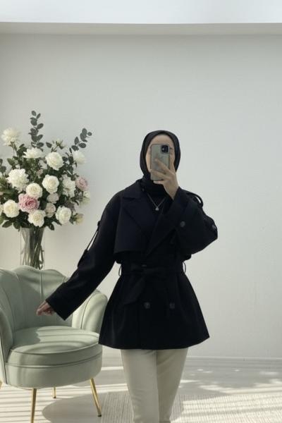 Pelerinli kısa kaban Siyah