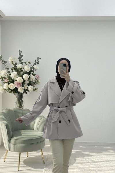 Pelerinli kısa kaban Gri