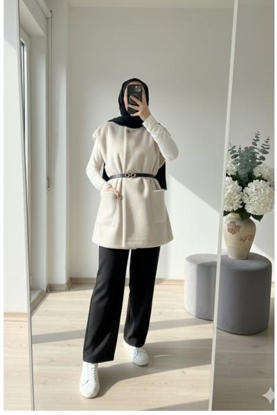 Tay Tüyü Kemerli Yelek Krem