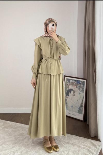 Yaka Detaylı Etekli Takım Yağ Yeşili