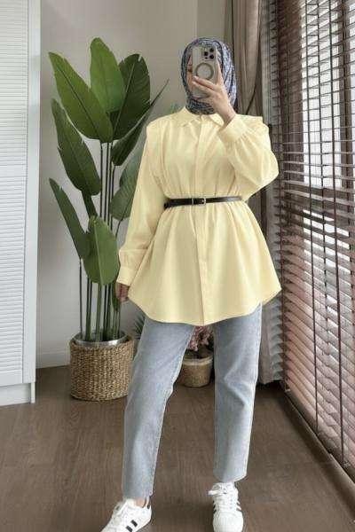 Omzu Volanlı Gömlek