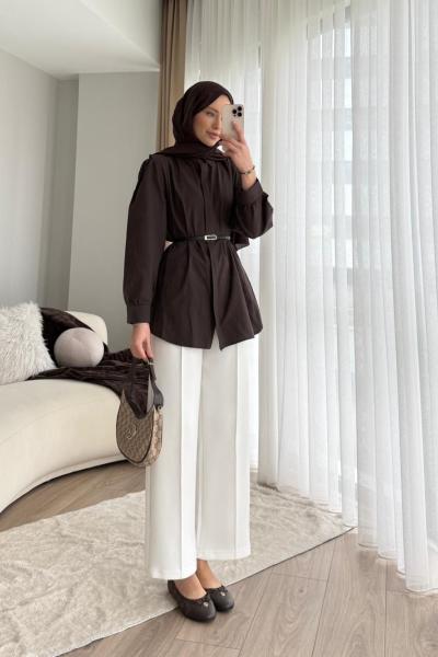 Omzu Volanlı Gömlek