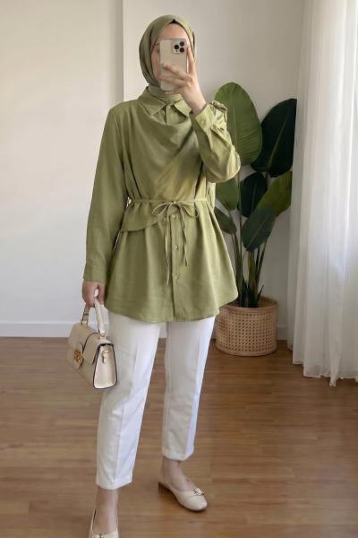 Zarif Kuşaklı Gömlek